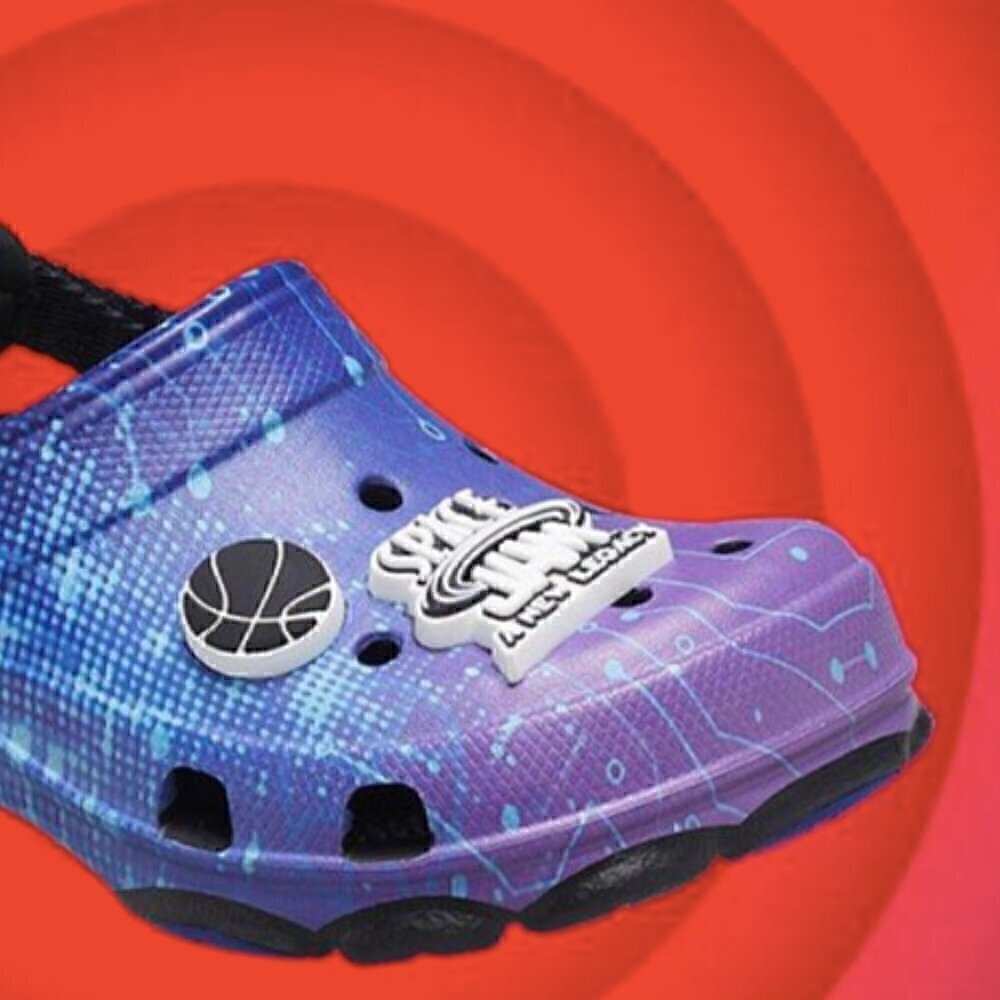Crocs x Space Jam Basketball Tune Squad Classic All-Terrain Kids’ Clogs Shoes - Picture 13 of 13